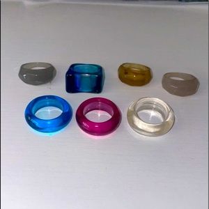Size 6 chunky acrylic rings